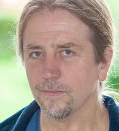 Uwe Schmid