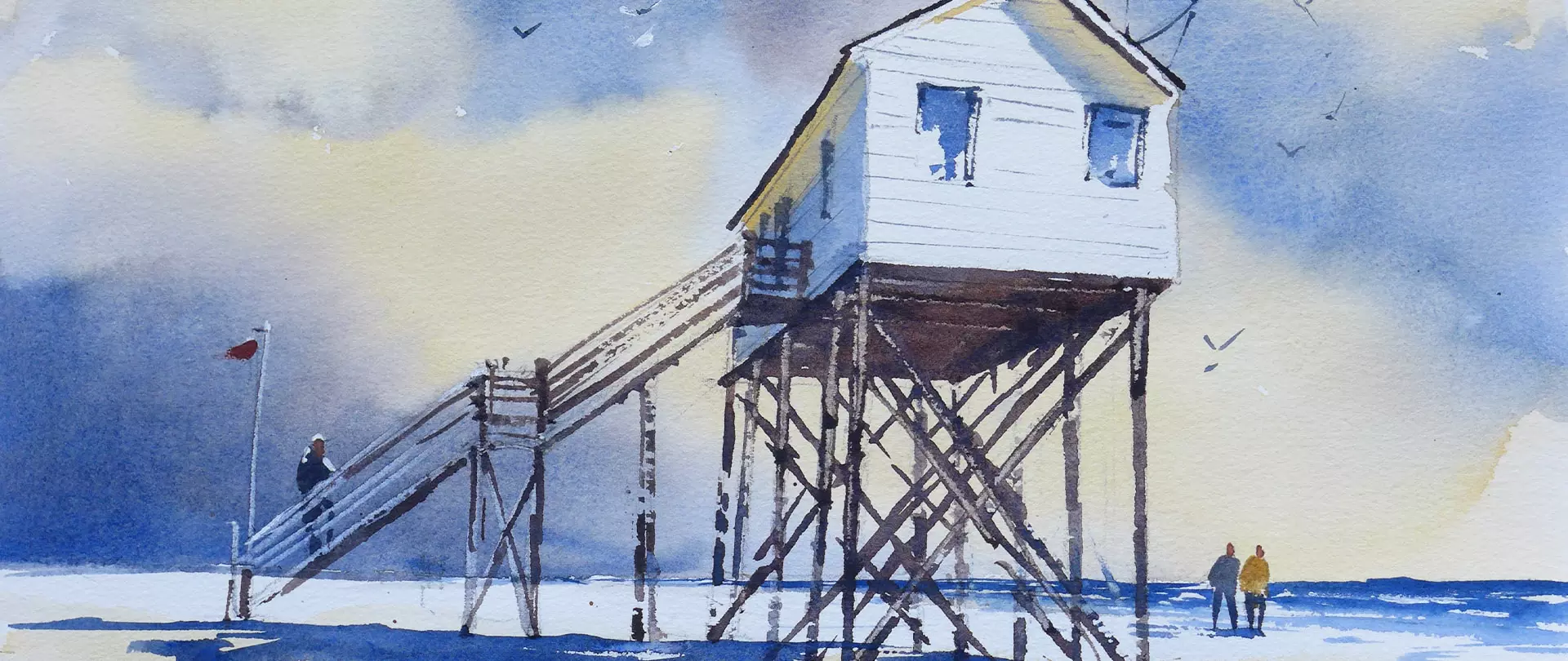 Hochgestelltes Strandhaus auf Stelzen mit Treppe, zwei Personen am Watt und stimmungsvollem Himmel in Aquarell-Malerei