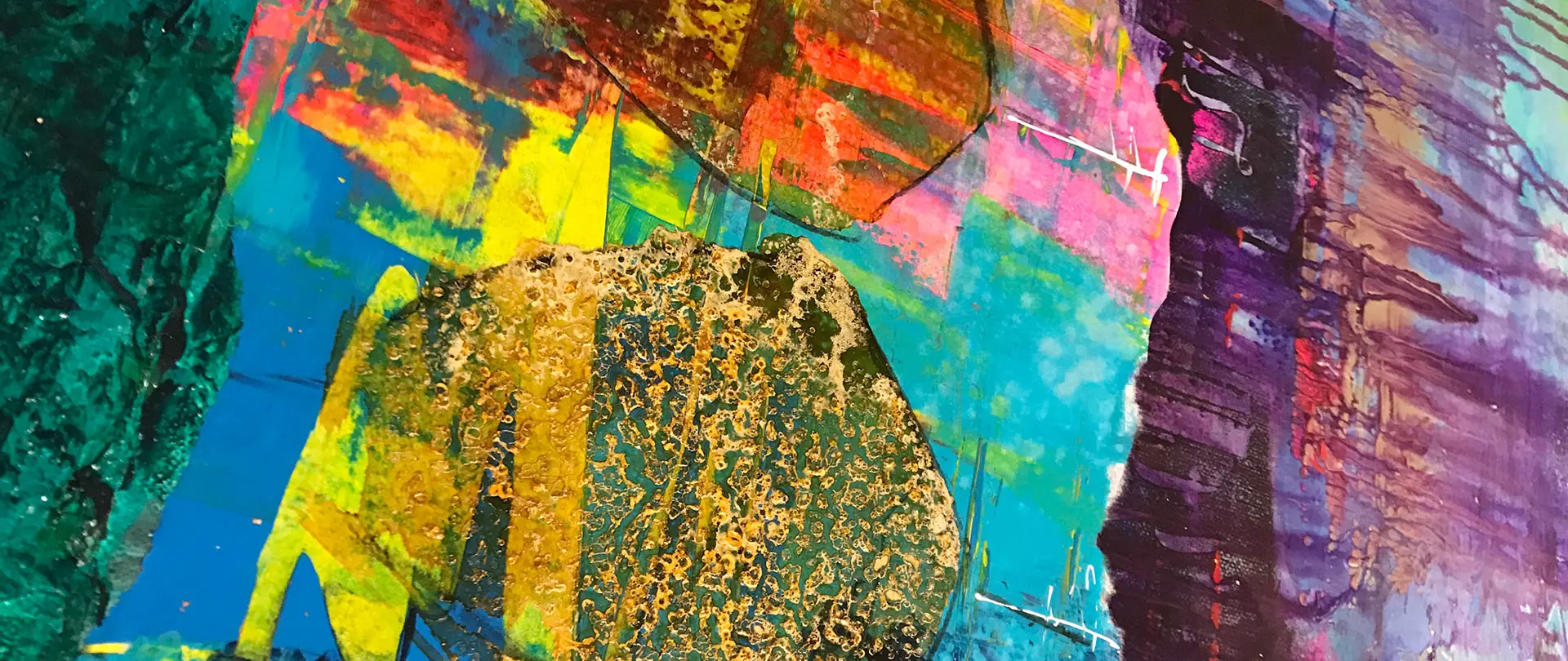 Farbenfrohes abstraktes Acrylbild mit kräftigen Gelb-, Blau-, Grün- und Lila-Tönen, das kreative Freiheit und Experimentierfreude symbolisiert