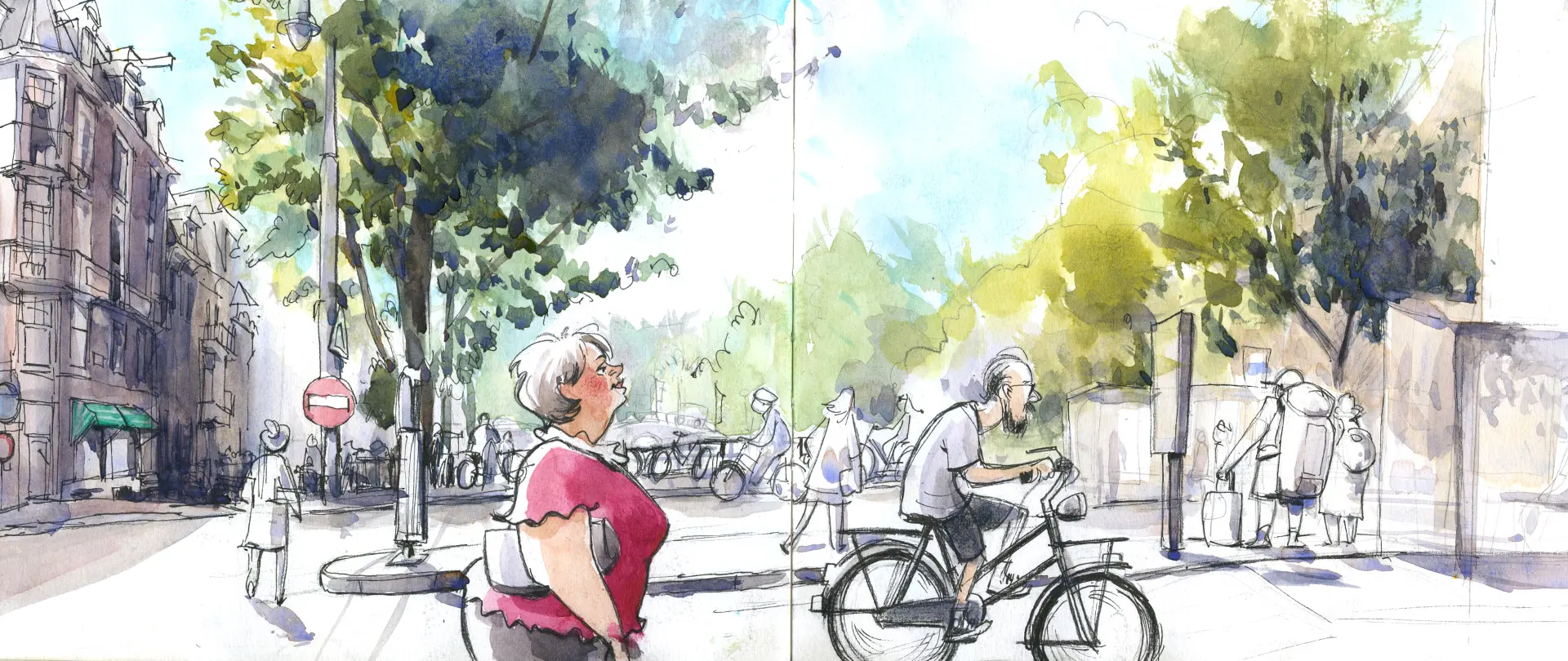 Urban Sketching-Szene mit Personen in der Stadt, Fahrradfahrer, Bäume und Gebäude in lockerem, skizzenhaftem Stil dargestellt