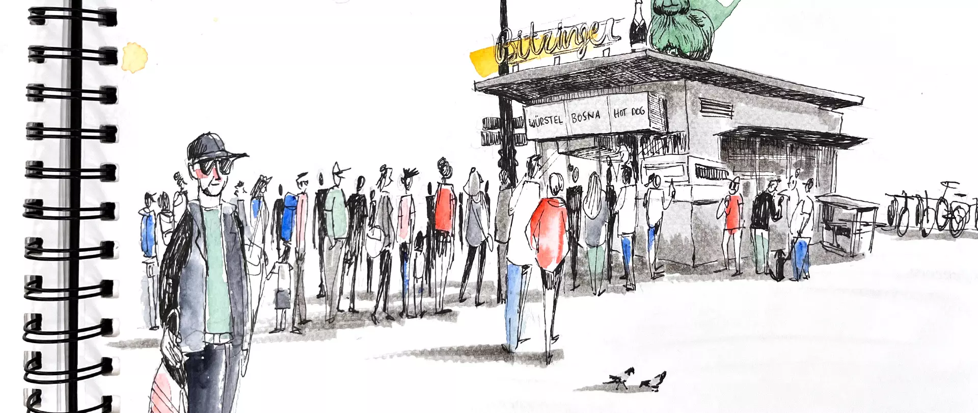 Zeichnung einer Warteschlange vor einem Kiosk mit Menschen in verschiedenen Kleidungsfarben und einem Hund auf dem Boden erstellt von artistravel Dozentin Tanja Meyer