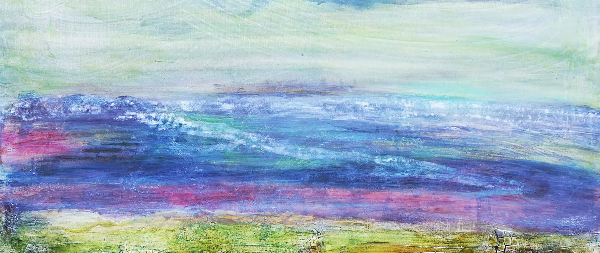 Abstrakte Landschaftsmalerei mit strukturierter, mehrfarbiger Oberfläche in Blau-, Grün- und Violetttönen, die intensive Farbschichten und Strukturtechniken zeigt