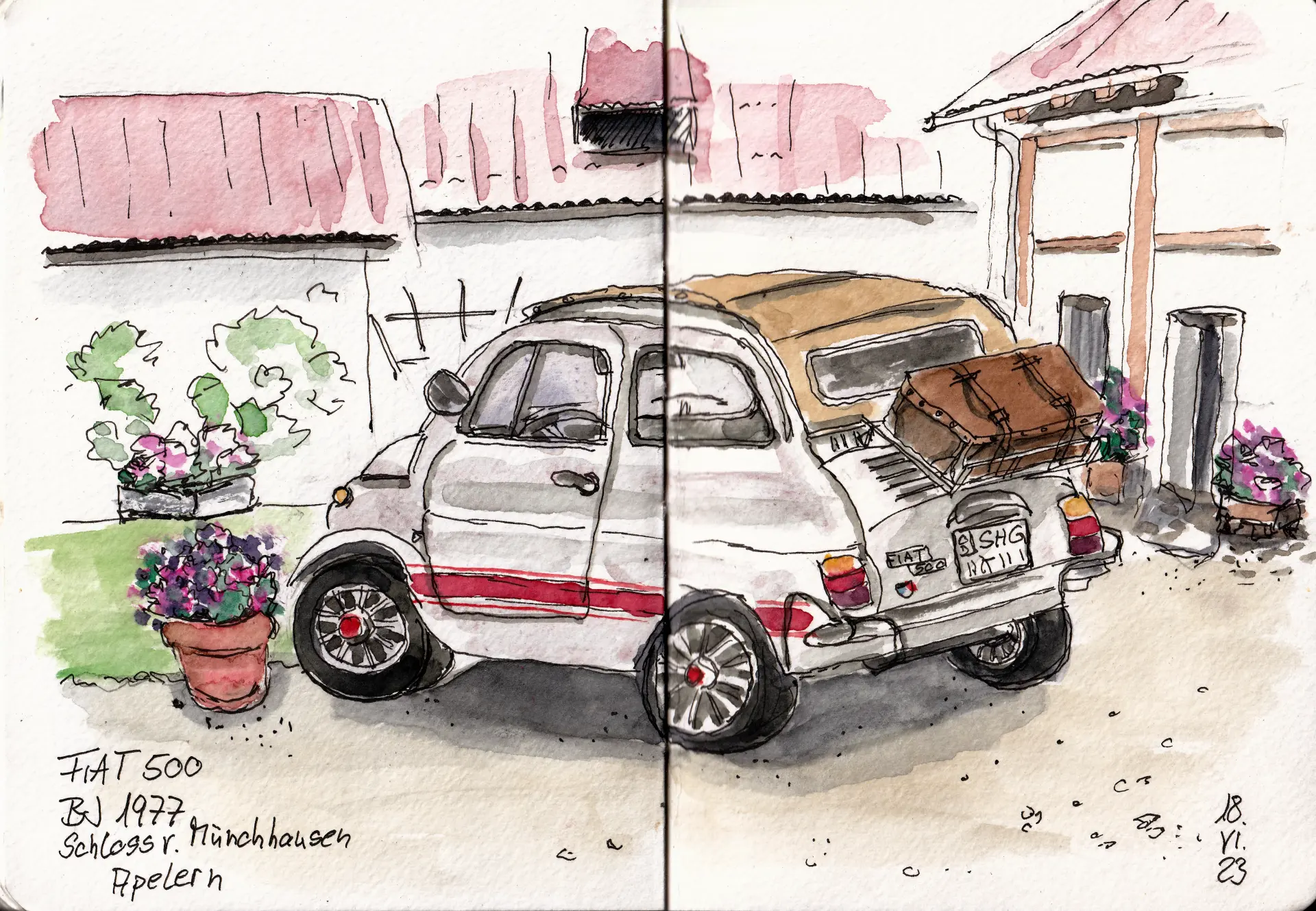 23.06.18 Fiat 500, Apelern Fiat 500 von 1977 mit braunem Dach und Reisekoffer auf Heckgepäckträger vor Haus, Aquarellzeichnung von Tina Kuhrt