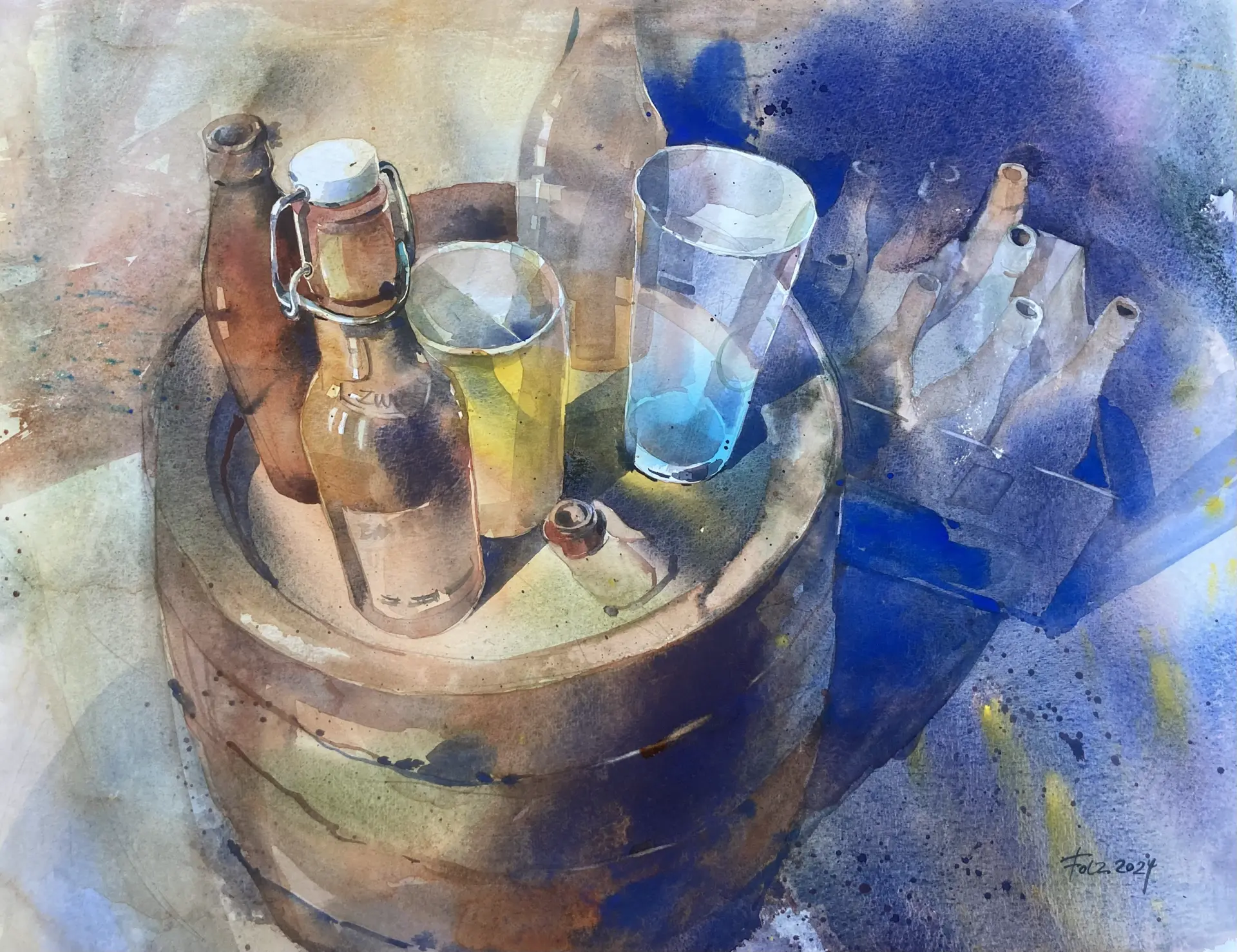 Janna Liebender Folz Im Keller Stillleben mit Glasflaschen und Bechern auf einem Fass in leuchtenden Farben, Aquarell von Janna Liebender-Folz, das Lichtstimmungen und spontane Momente lebendig einfängt