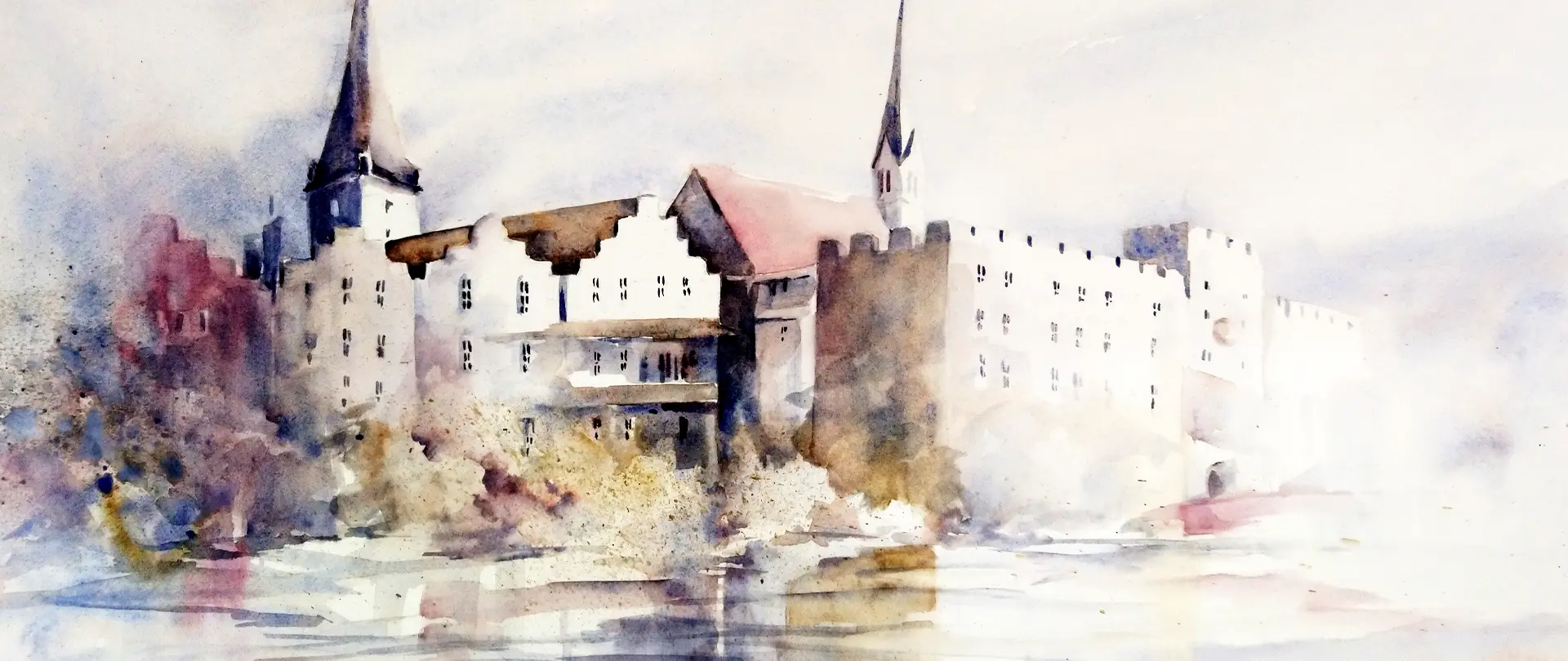 Aquarell von Alexandra Fradl zeigt eine impressionistische, Stimmung erzeugende Darstellung einer historischen Burg mit Türmen und reflektierendem Wasser