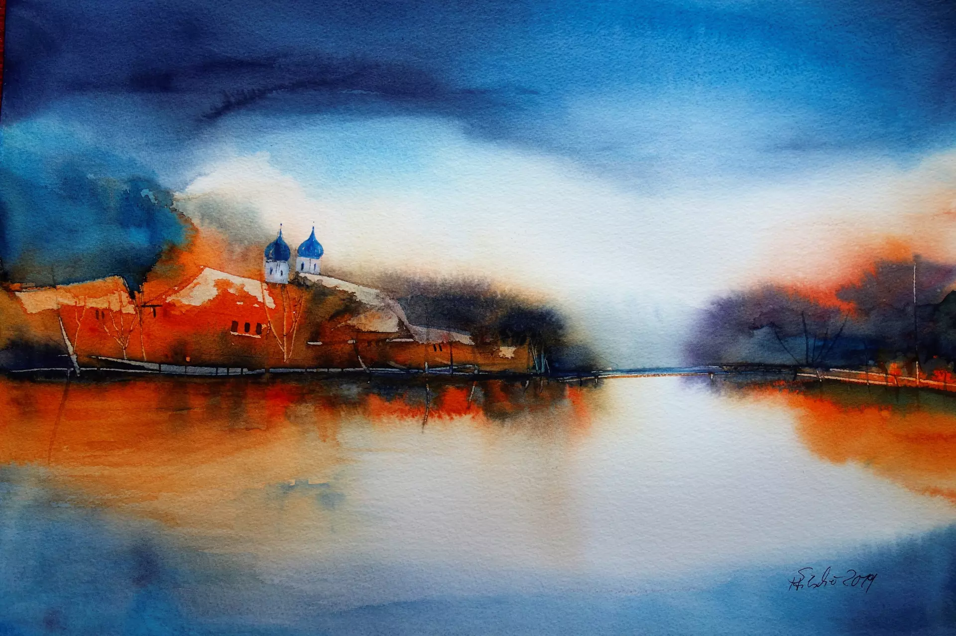 Aquarell: Abendstimmung am See mit Kloster Leuchtendes Aquarell mit blauer Klosterkirche, Abendhimmel und See in glühenden Orange- und Blautönen – von artistravel Dozentin Sabine Hilscher