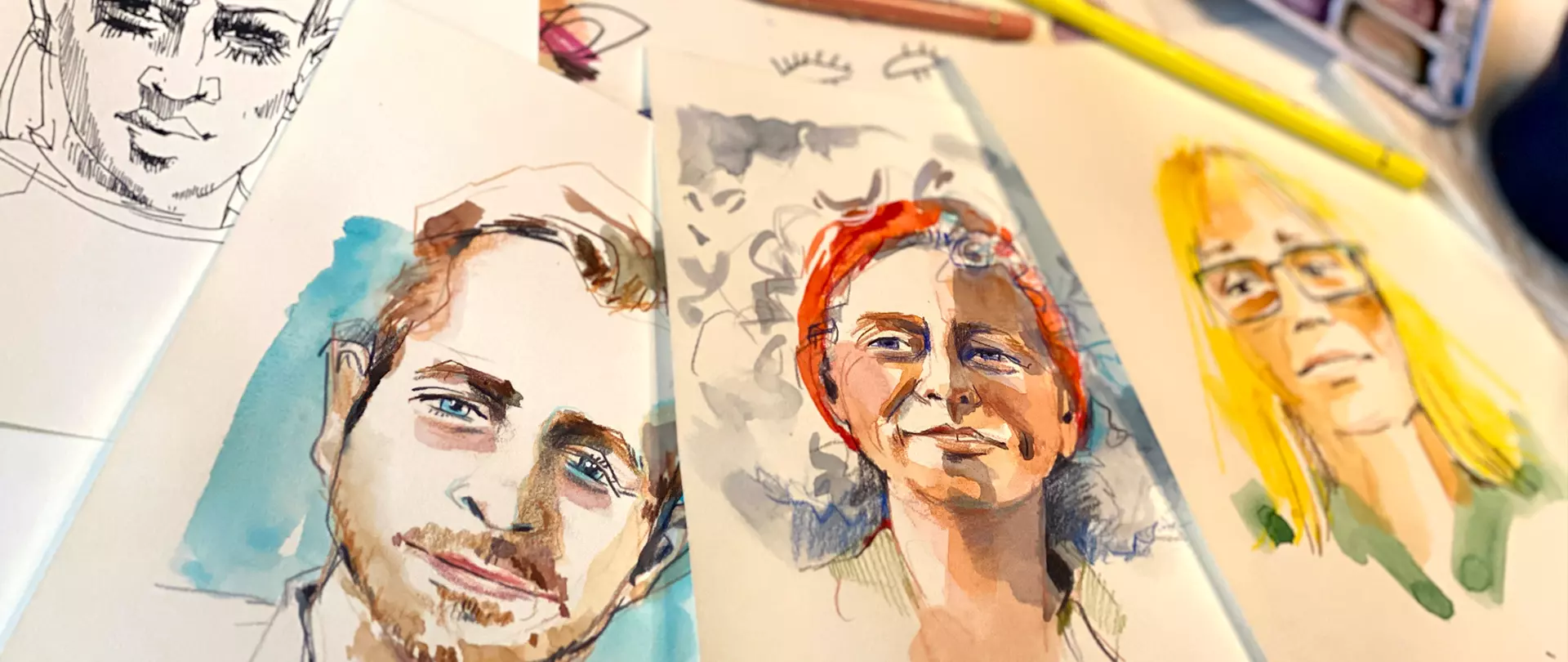 Aquarell Zeichnung von Gesichtern, Portrait in Aquarell, erstellt von Ulrike Selders - Dozentin bei artistravel
